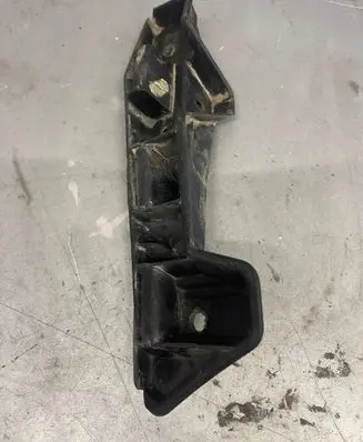 Renault Master III Front bumper mounting bracket 620430006R 0001036423