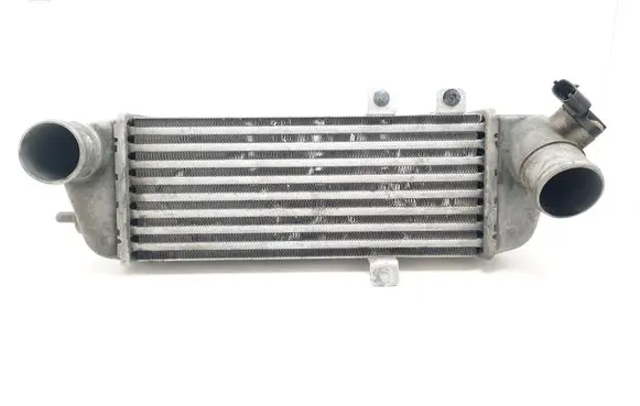 KIA Ceed Intercooler radiator 282702A610 6039507 6039515