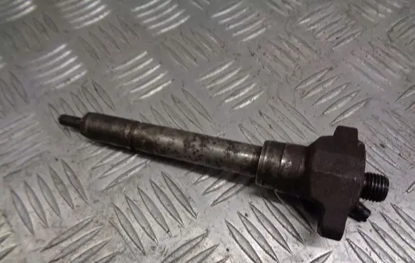 BMW 5 E39 Fuel injectors set 0432191528