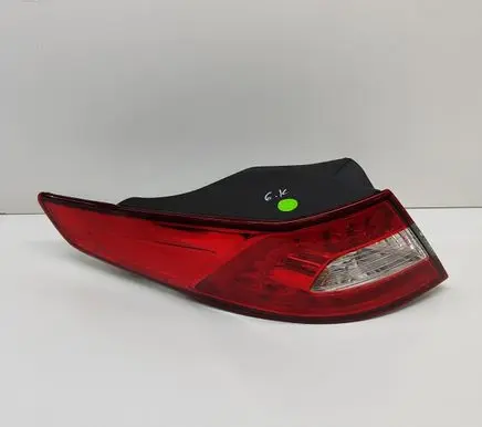 KIA Optima Rear/tail lights 924112T120