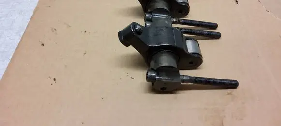 Volkswagen Transporter - Caravelle T5 Camshaft 038443H