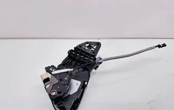 Volvo V60 Rear door lock 31301746