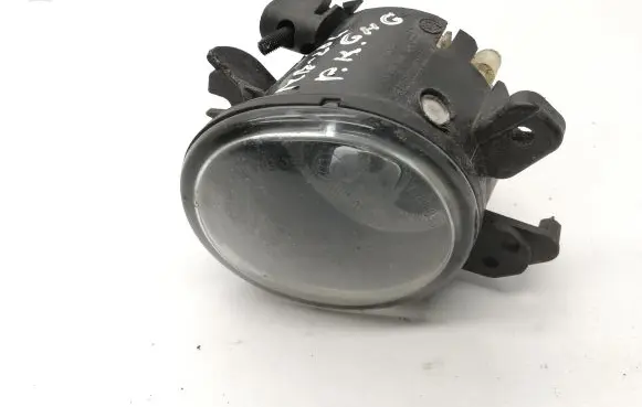 Mercedes-Benz C W204 Front fog light A2518200756