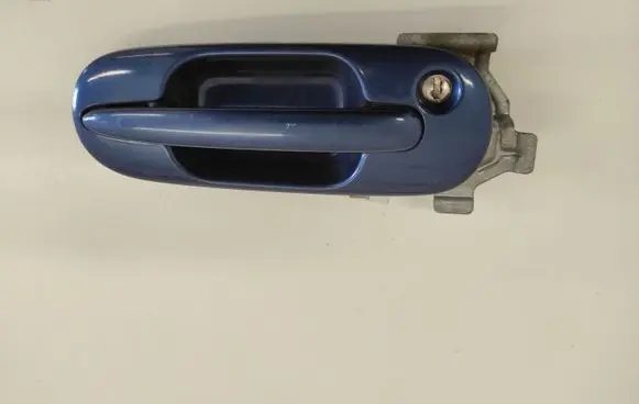 Honda CR-V Front door exterior handle