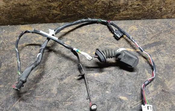 Suzuki Alto Front door wiring loom 36756M68KA0