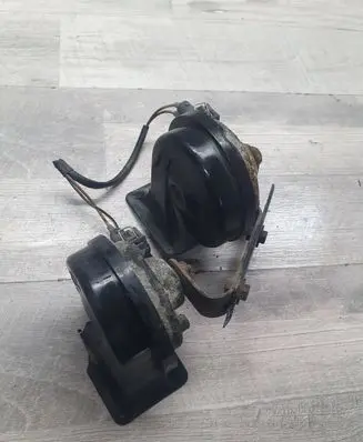 Volkswagen PASSAT B5 Horn signal 0092018