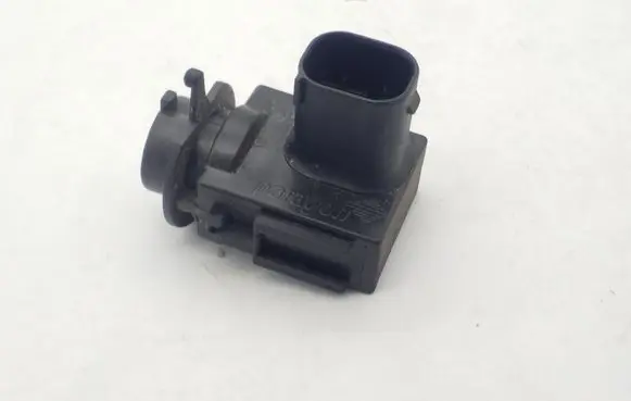 Audi A8 S8 D3 4E Air pressure sensor 4B0907659A