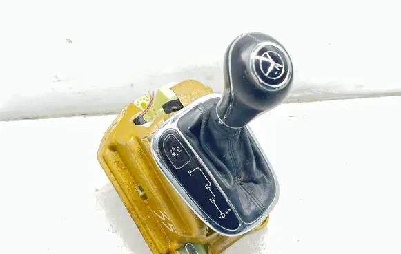 Mercedes-Benz CLK A209 C209 Gear shifter/selector A2032678524
