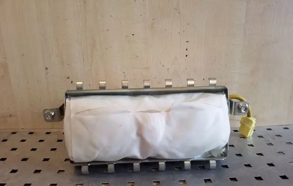 Suzuki Grand Vitara II Passenger airbag 7391065700E