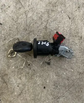 Renault Master III Ignition lock 281133492 8200405701F