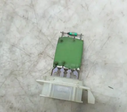 Volkswagen Caddy Heater blower motor/fan resistor 1K0959263H 983059FG