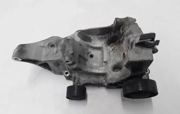 Generator/alternator bracket