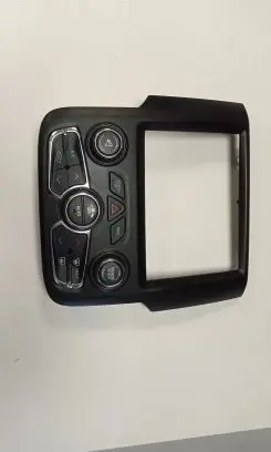 Head unit multimedia control