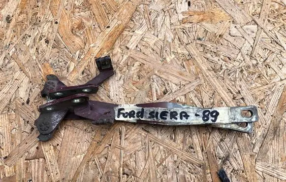 Ford Sierra Engine bonnet/hood hinges
