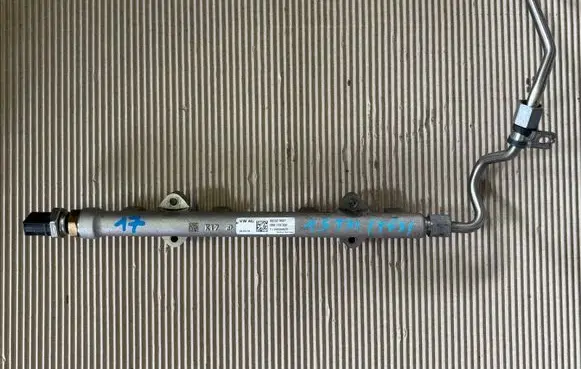 Volkswagen T-Roc Fuel main line pipe 05E133320 04C906054C