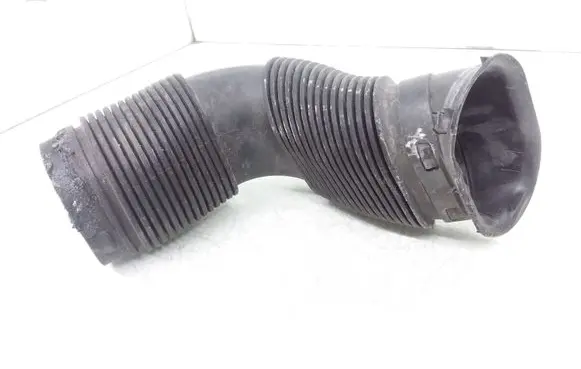 Mini One - Cooper Coupe R56 Air intake duct part 7812950 2753073 13717812950