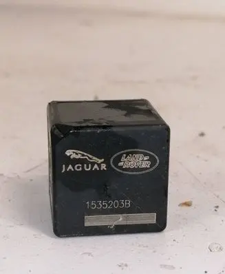 Land Rover Evoque I Other relay DH2214B192CA VF4A11F21Z33 VP4A11F21235