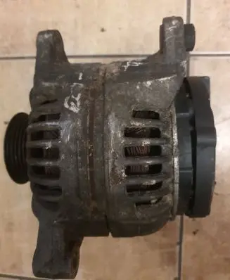 Audi A6 S6 C5 4B Generator/alternator 078903016S 0124615007