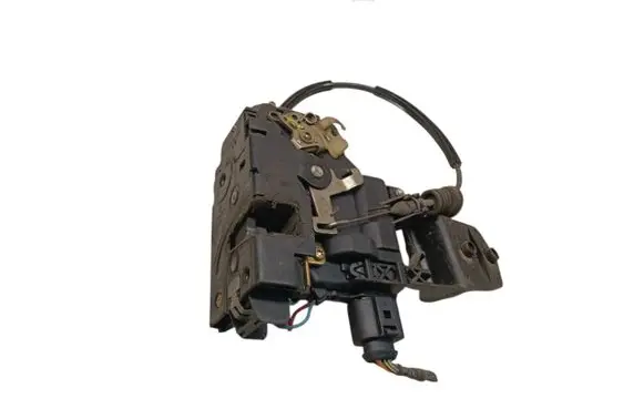 Volkswagen New Beetle Front door lock 