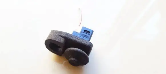 Nissan Qashqai Front door sensor 
