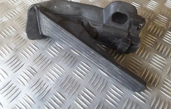 Volkswagen PASSAT B6 Accelerator throttle pedal 6PV00874500 1K2721503M