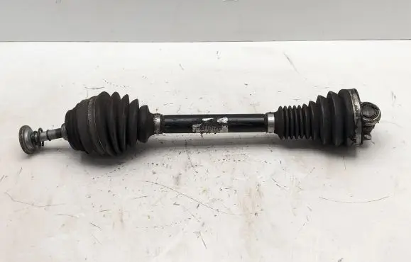 BMW 6 G32 Gran Turismo Front driveshaft 8245140887114