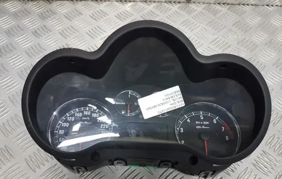 Alfa Romeo 147 Speedometer (instrument cluster)