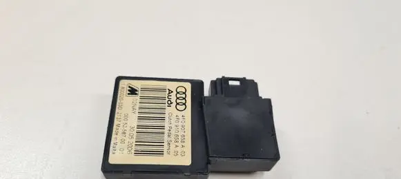 Clutch pedal sensor