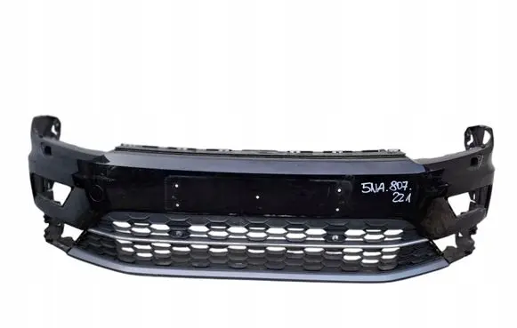 Volkswagen Tiguan Front bumper VWT5NA807221C