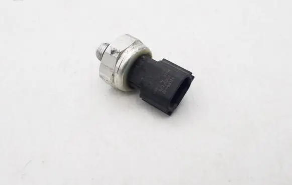 KIA Ceed Air conditioning (A/C) pressure sensor 42CP812