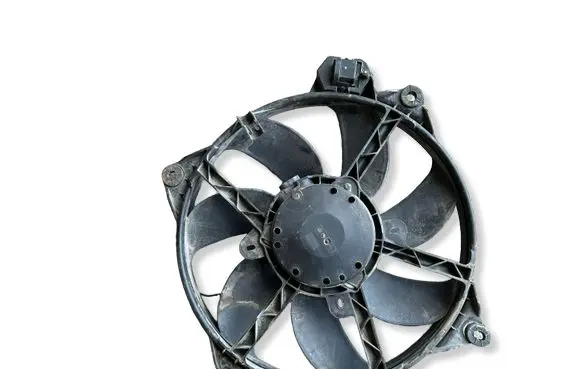 Renault Megane III Electric radiator cooling fan M135493 100028205