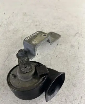 Subaru Outback Horn signal E13000094 E130094