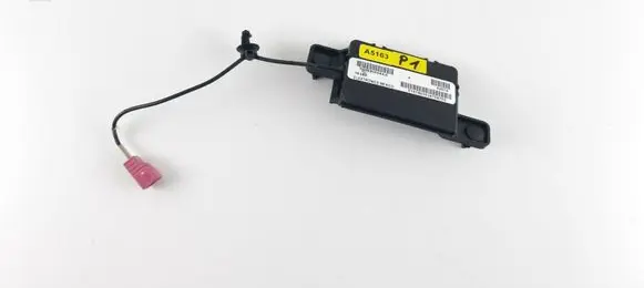 Chrysler Pacifica Aerial antenna amplifier 68186558AA 68186558 5197861634700703