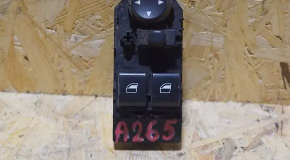 BMW Z4 E85 E86 Electric window control switch 6935868