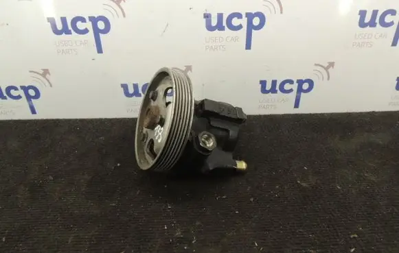 Renault Megane I Power steering pump D133