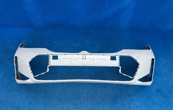 BMW 3 G20 G21 Front bumper 