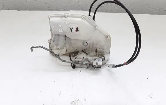 Suzuki SX4 Front door lock NOCODE