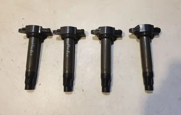 High voltage ignition coil