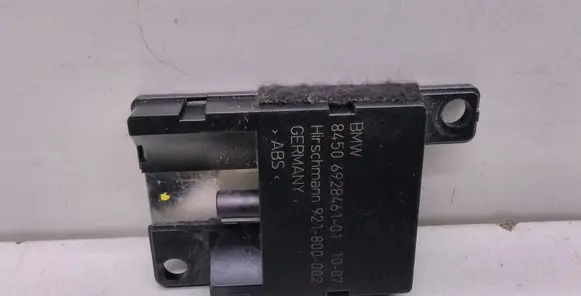 BMW 5 E60 E61 Bluetooth antenna 6928461 84506928461