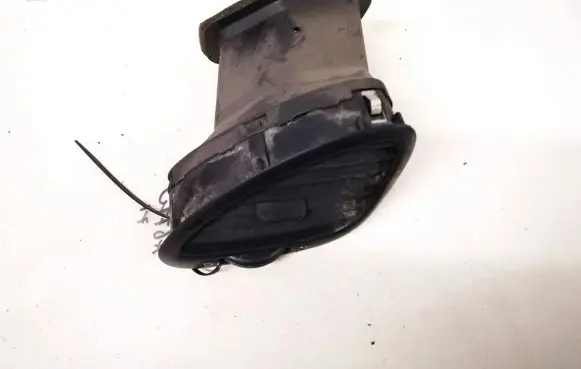 Ford Galaxy Dash center air vent grill 95vwa018b09afw 7m1819703e