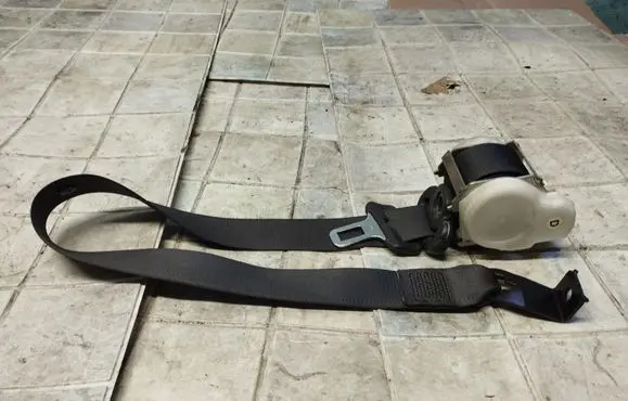 Fiat Croma Front seatbelt