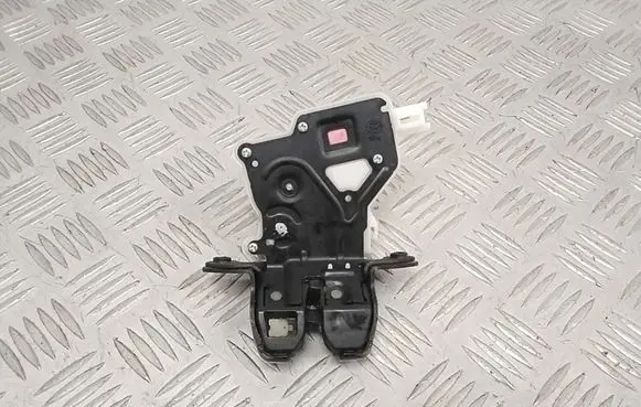 Nissan Leaf II (ZE1) Loading door lock 
