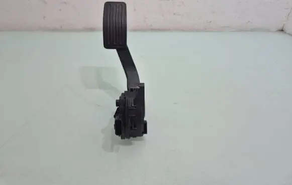 Nissan Murano Z52 Accelerator throttle pedal 180025AA0B