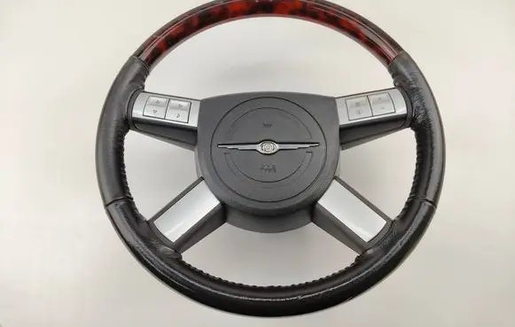 Chrysler 300 - 300C Steering wheel RGC11986