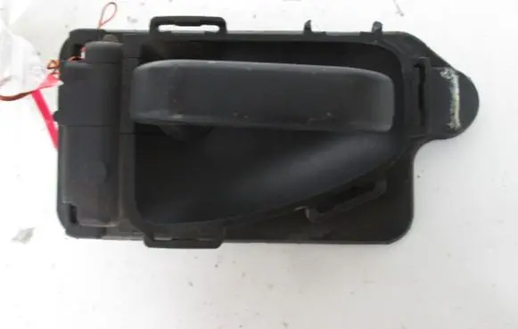 Citroen Saxo Front door interior handle