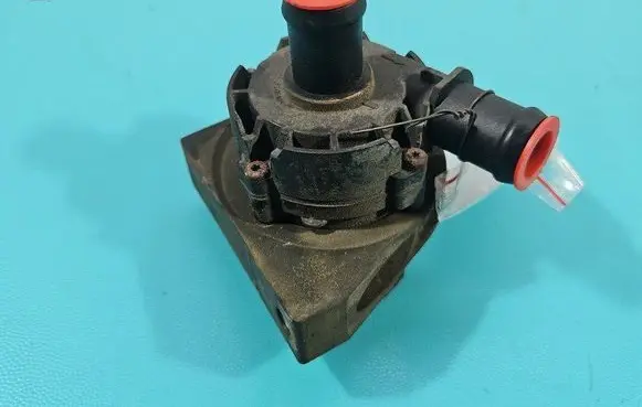Skoda Fabia Mk3 (NJ) Electric auxiliary coolant/water pump 0392023211 IMPRK1477735