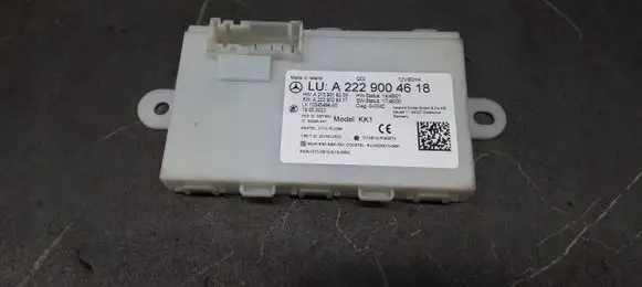 Mercedes-Benz C W205 Keyless system antenna A2229004618