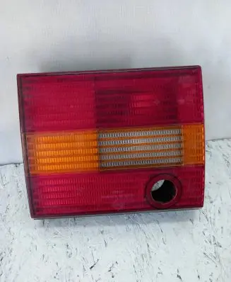 Volkswagen PASSAT B4 Tailgate rear/tail lights 3A9945108