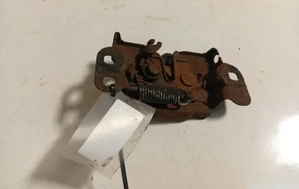 Chrysler Sebring (ST-22 - JR) Engine bonnet/hood lock/catch