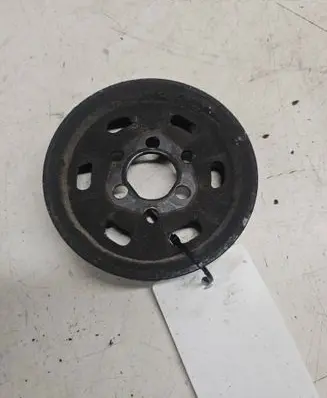 Volkswagen Golf IV Power steering pump pulley 038145255B
